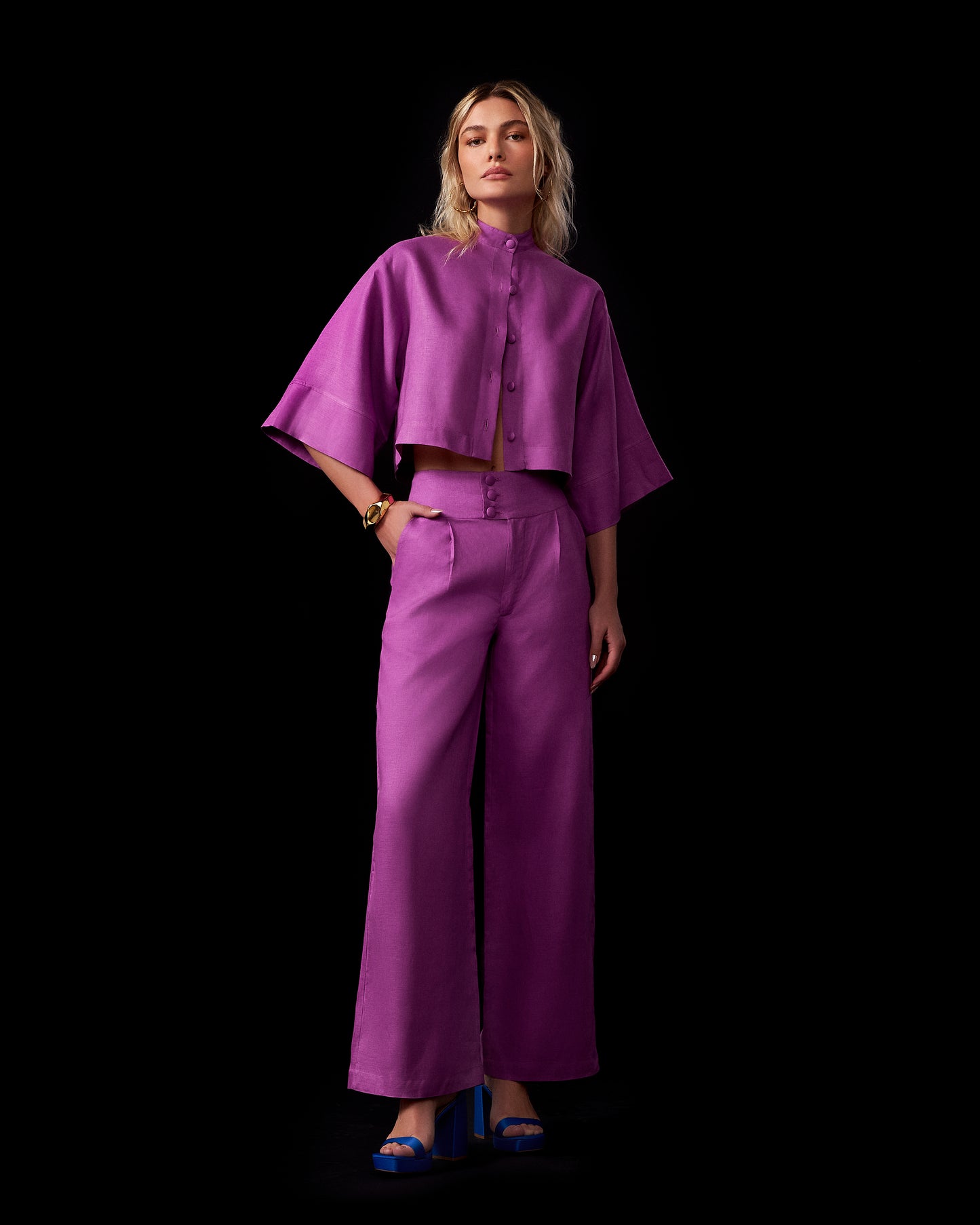 Blusa cropped gola padre - Kronne