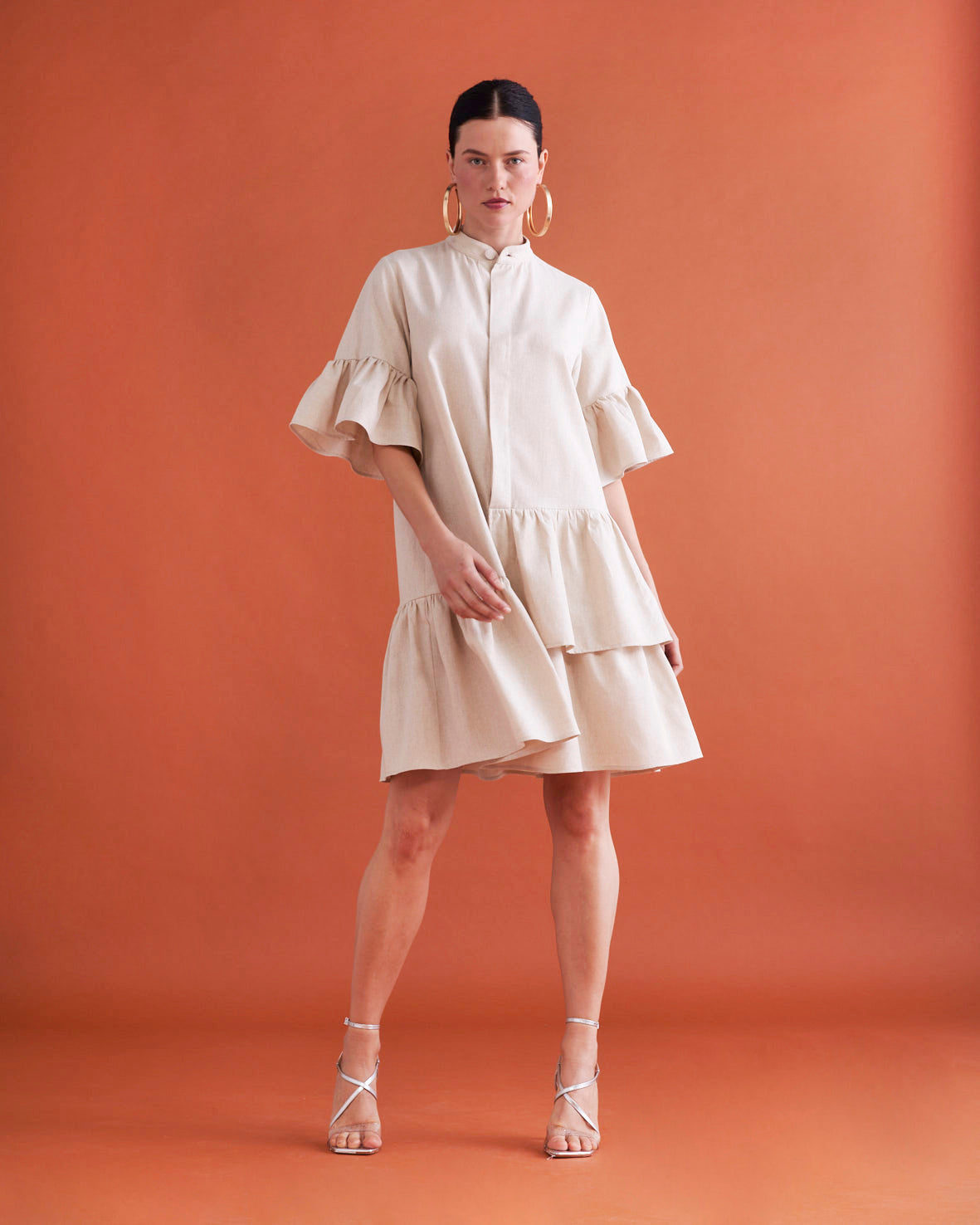 Vestido curto assimétrico - Kronne