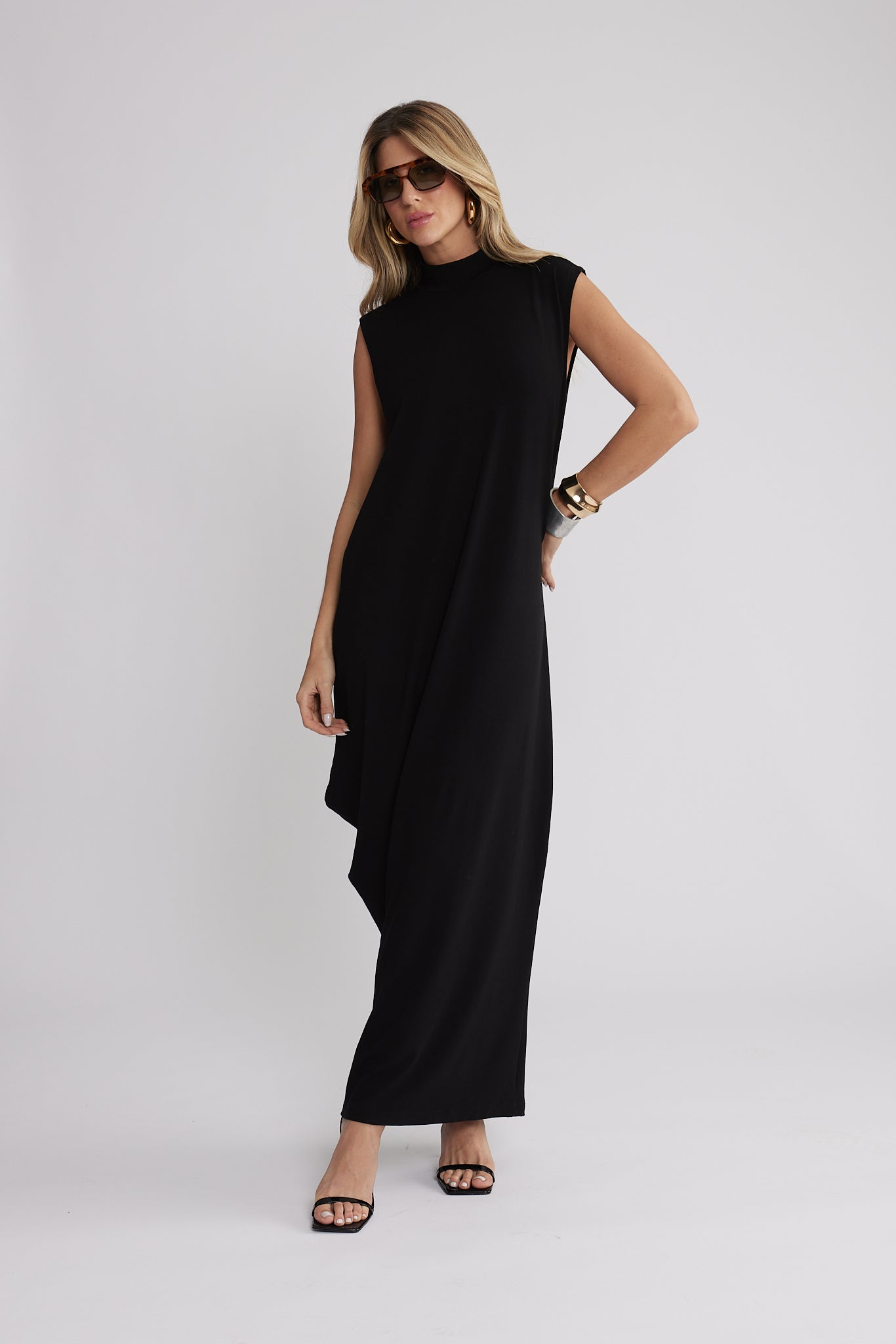 Vestido assimetrico - Kronne