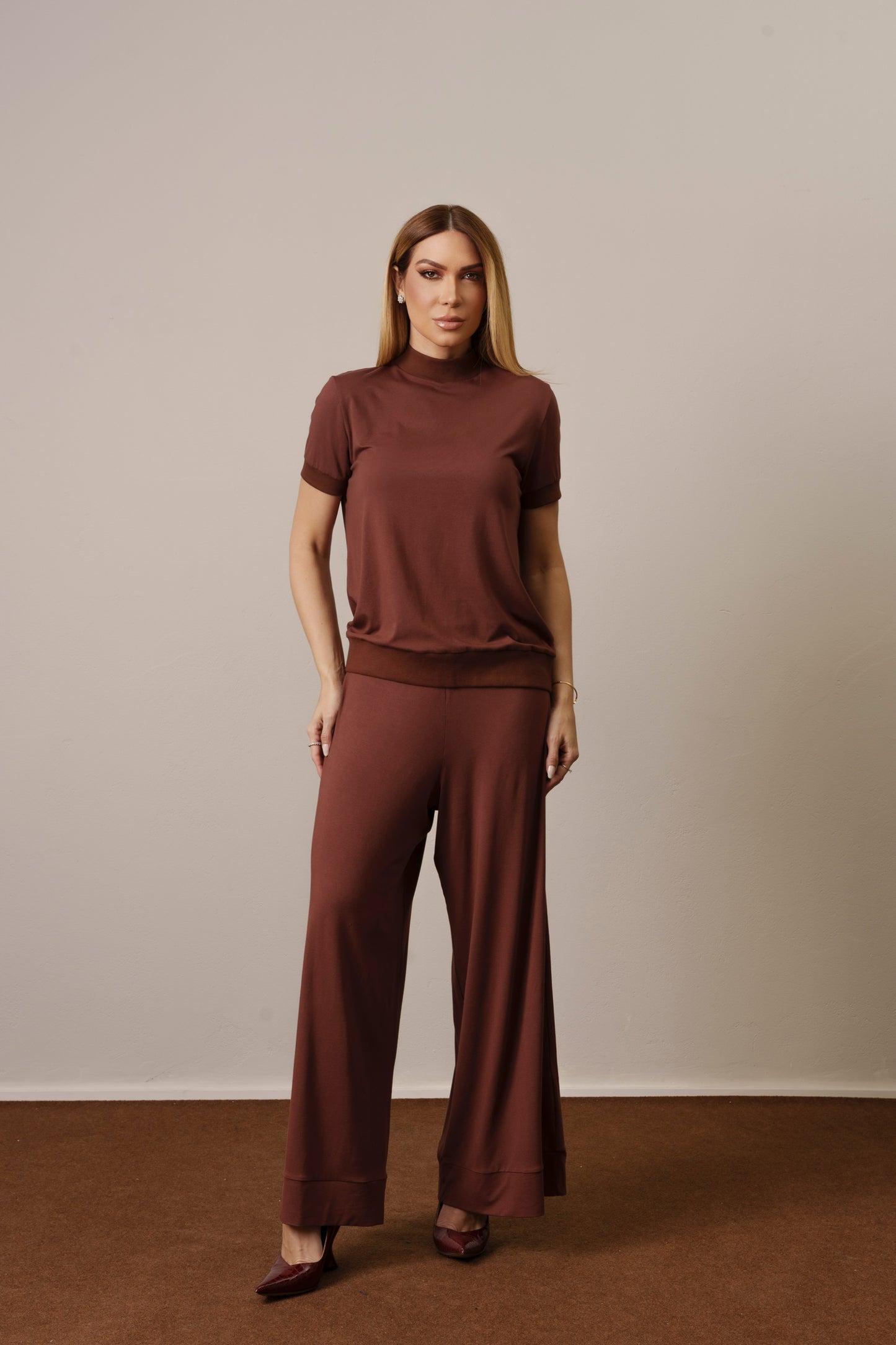CONJUNTO TSHIRT + CALÇA COMFY KRONNE