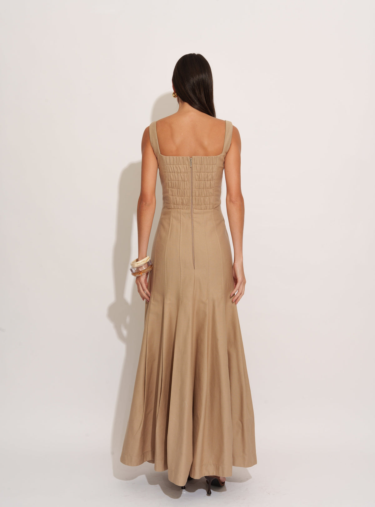 VESTIDO RECORTES E PREGAS KRONNE