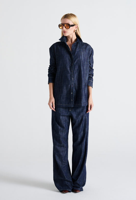 CALÇA JEANS RETA COM BOLSO KRONNE