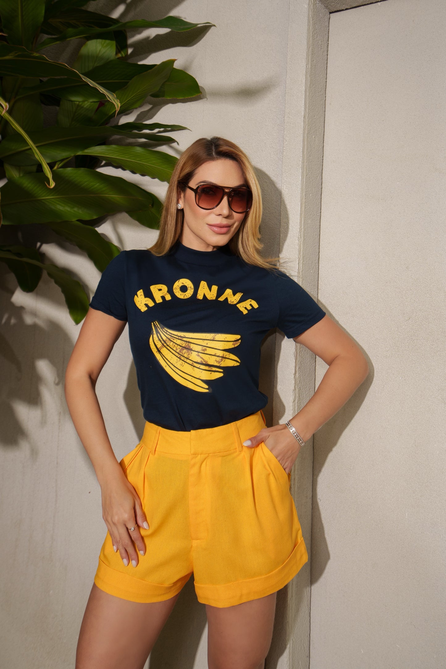 T-SHIRT GOLA ALTA BANANAS KRONNE