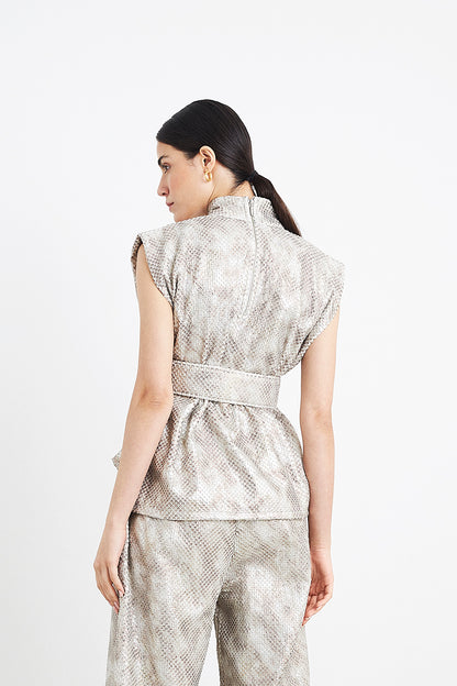 BLUSA C/ CINTO COBRA