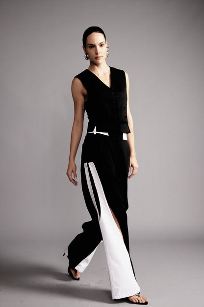 CALÇA DETALHE CUT OUT KRONNE