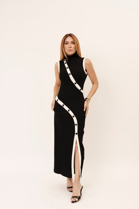 VESTIDO GOLA ALTA RETO DETALHE BOTÕES