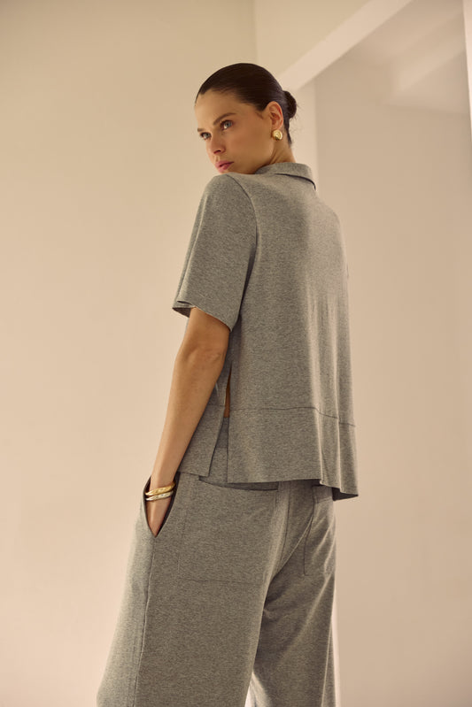 CONJUNTO BLUSA GOLA POLO E CALÇA KRONNE