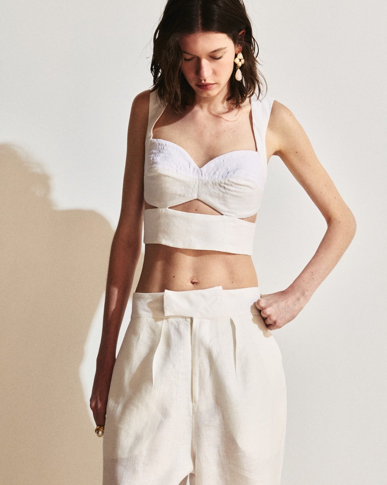 CROPPED COM RECORTES LINHO KRONNE