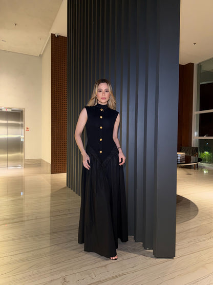 VESTIDO LONGO KRONNE GOLA ALTA COM BOTÕES