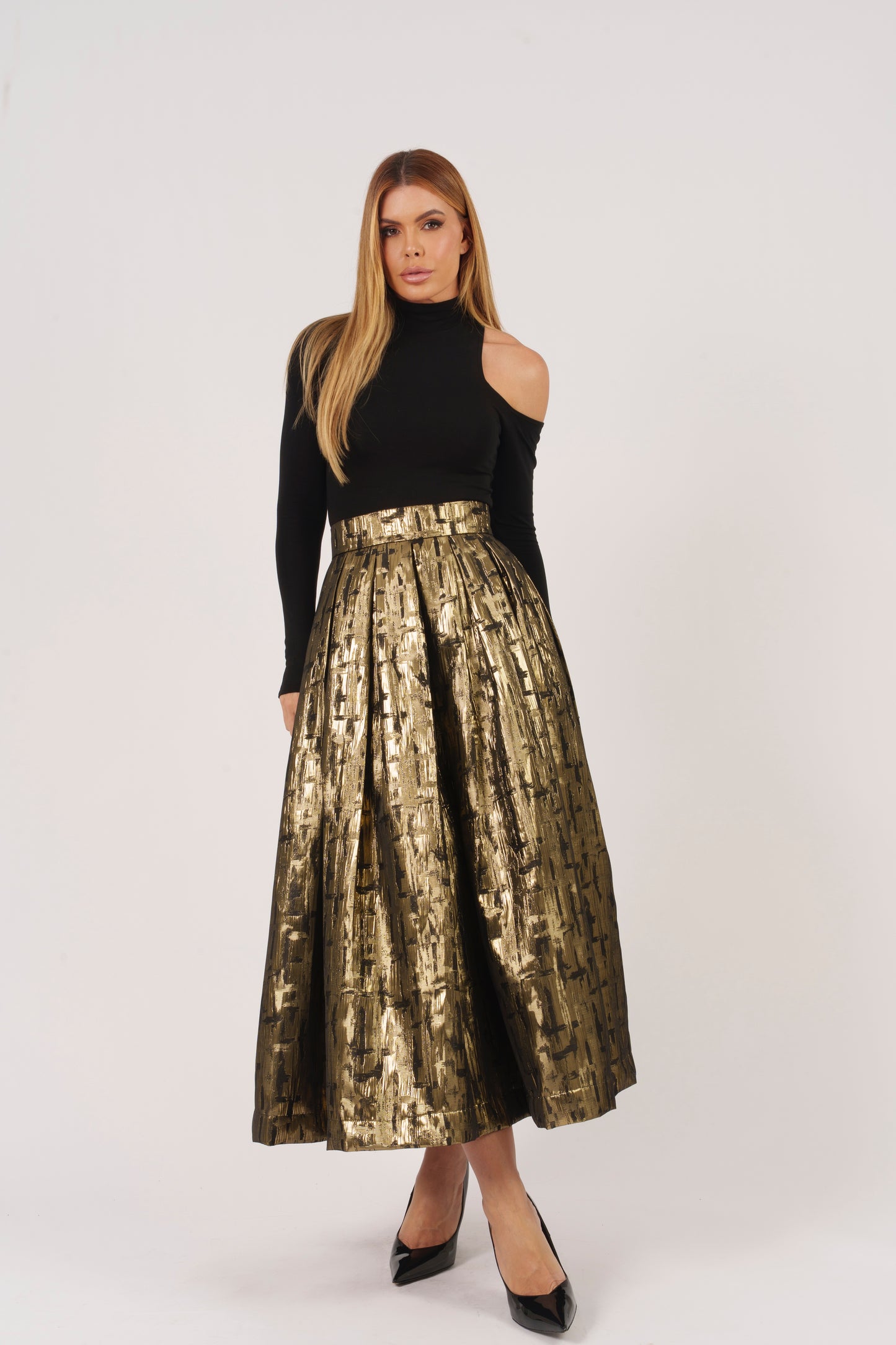 SAIA PREGUEADA FOIL KRONNE