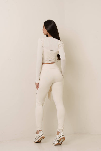 CALÇA LEGGING ESPORTIVA COM LOGO KRONNE