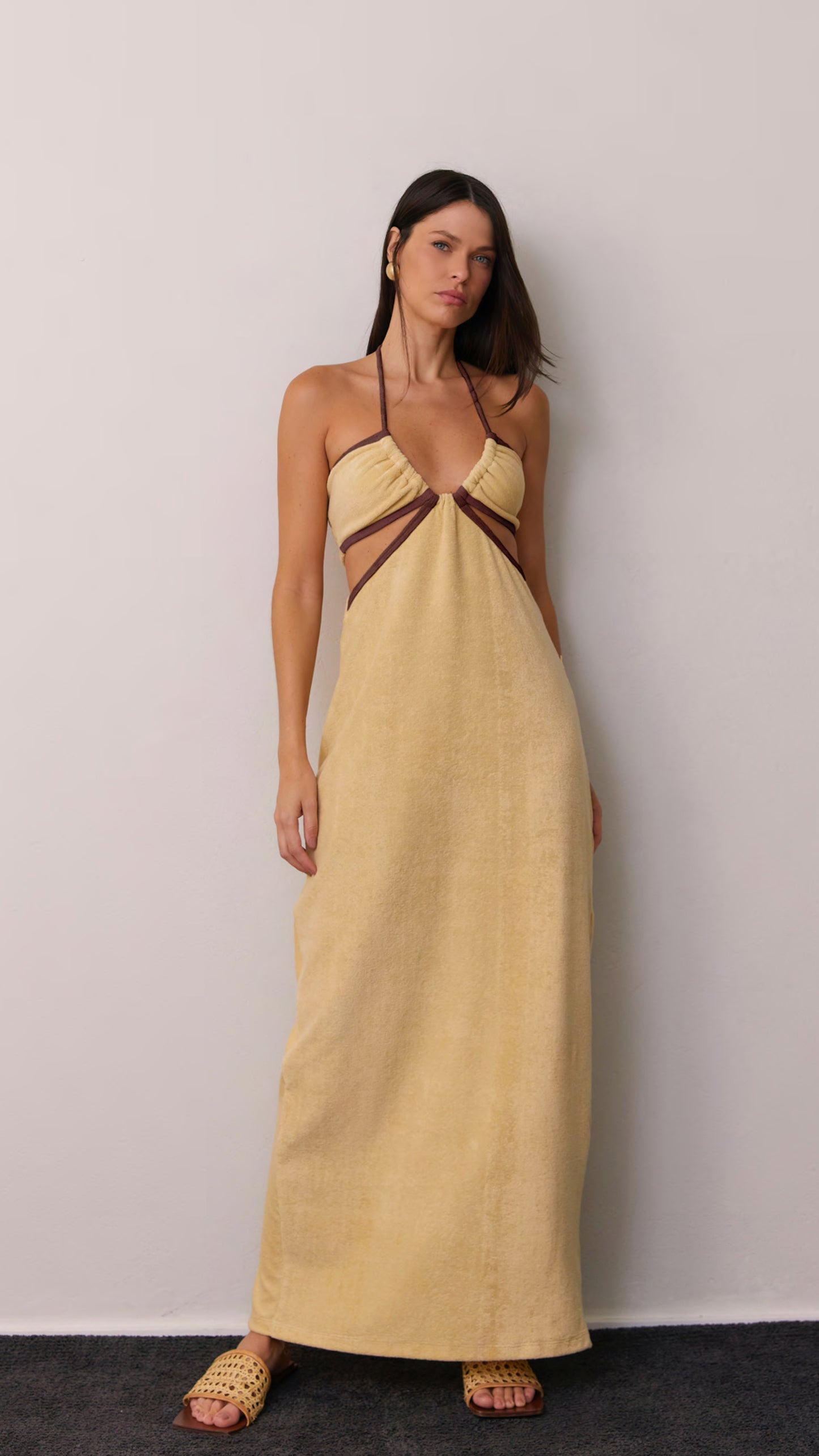 VESTIDO COM AMARRAÇÃO NO PESCOÇO KRONNE