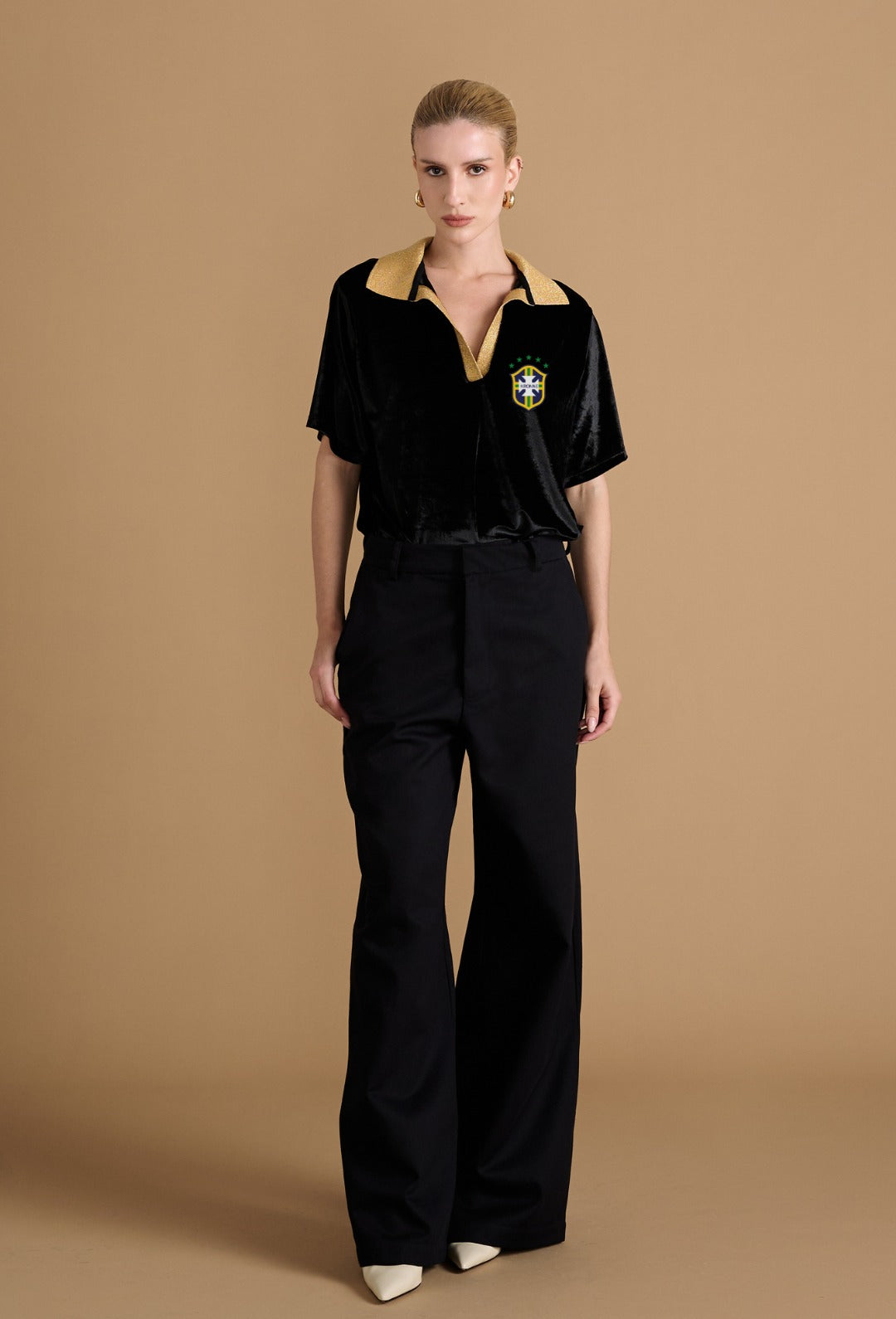 CAMISA GOLA V RETILINEA KRONNE