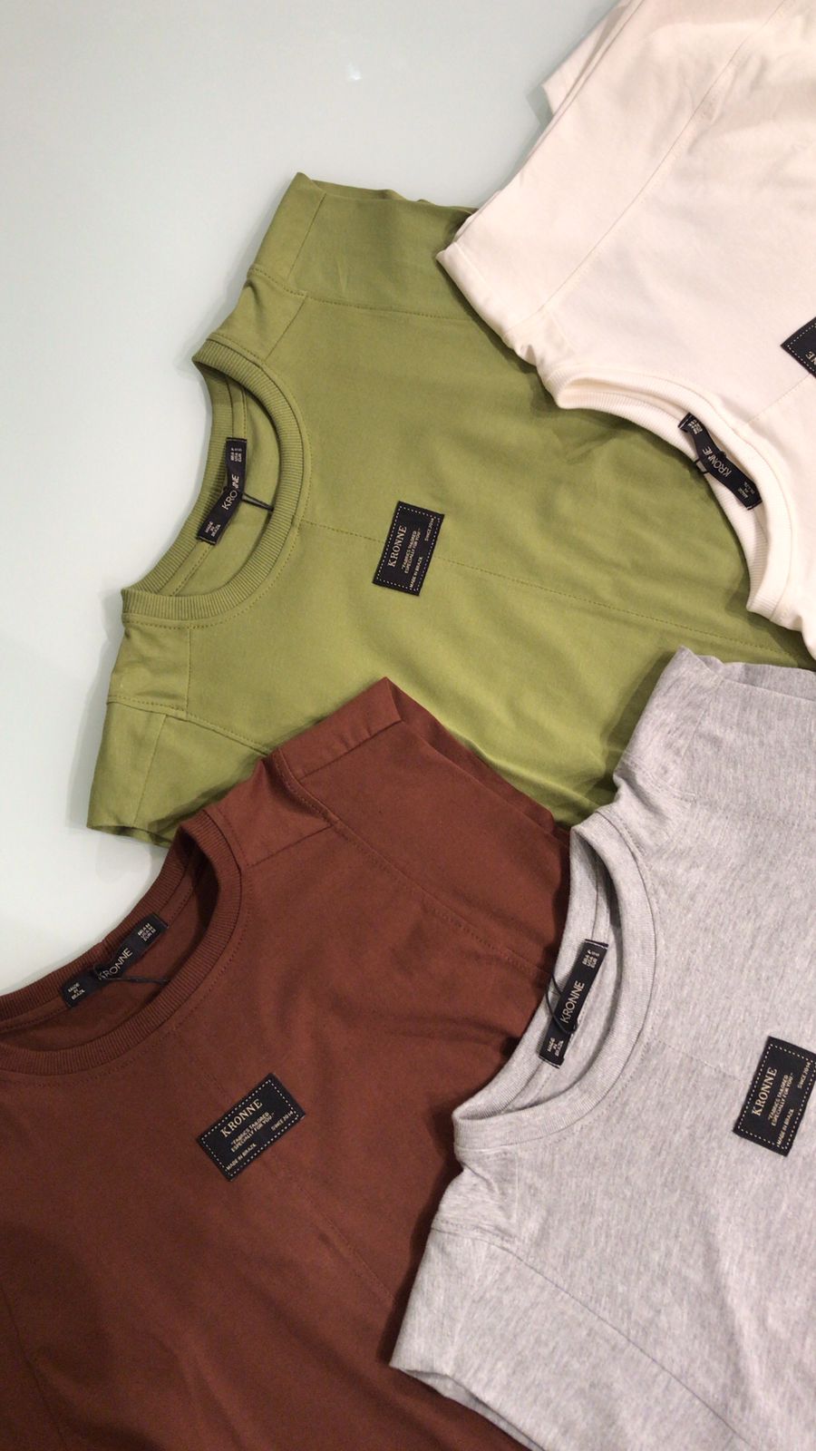 BLUSA REGATA COM PESPONTO