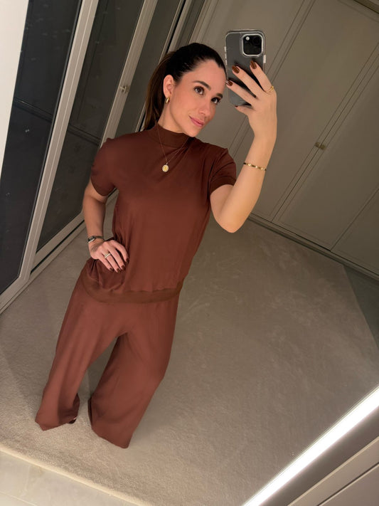 CONJUNTO TSHIRT + CALÇA COMFY KRONNE
