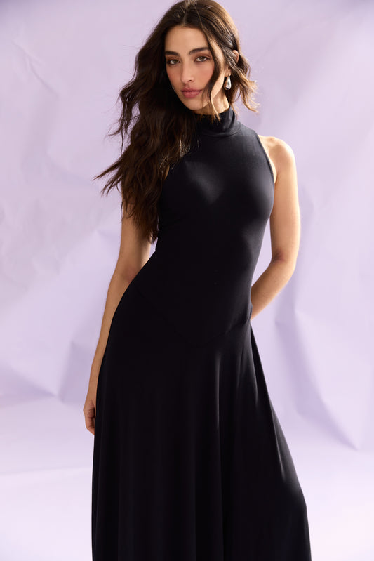 VESTIDO LONGO GOLA ALTA  KRONNE